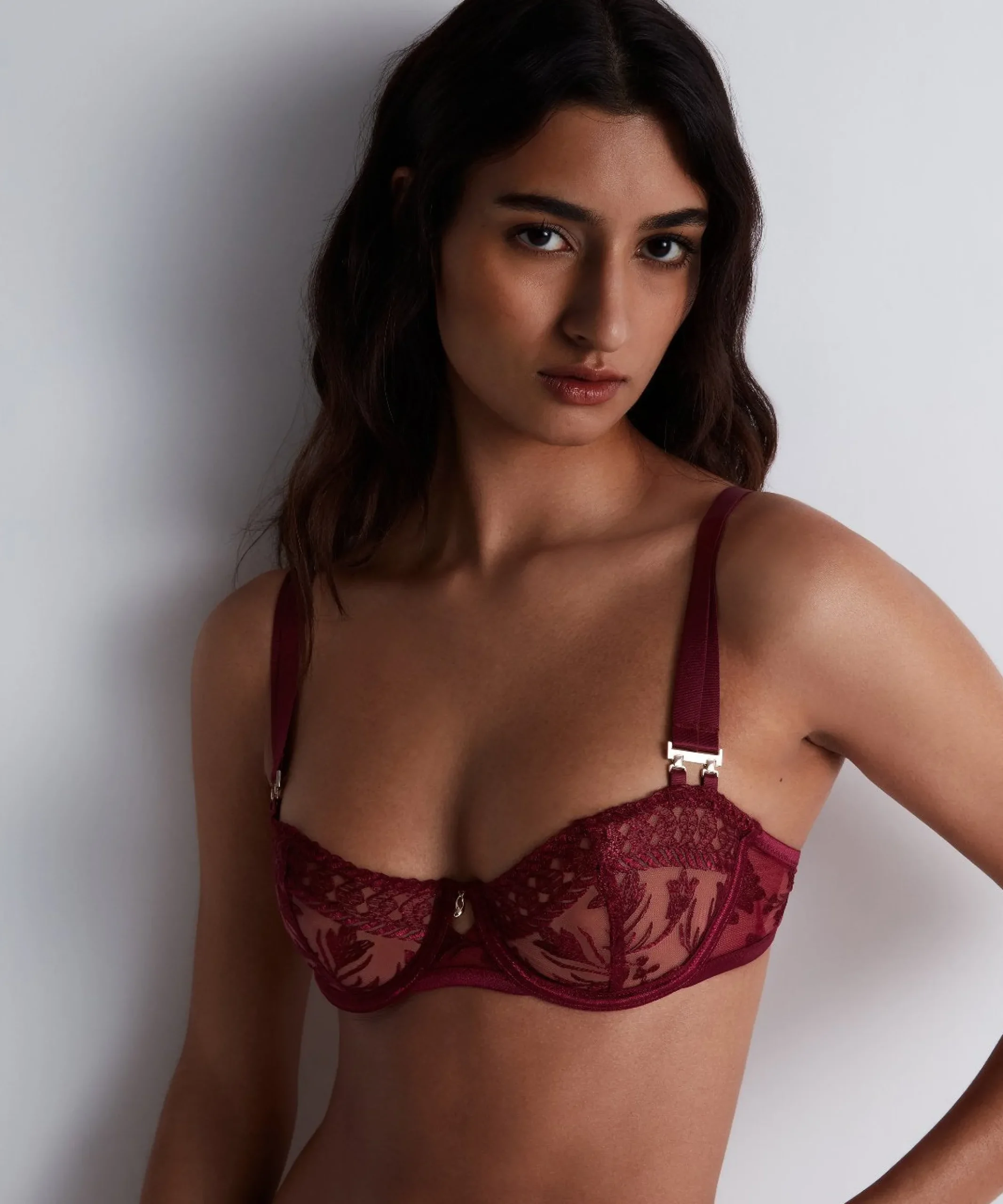 Magnetic Spell Soutien-gorge Corbeille avec armatures