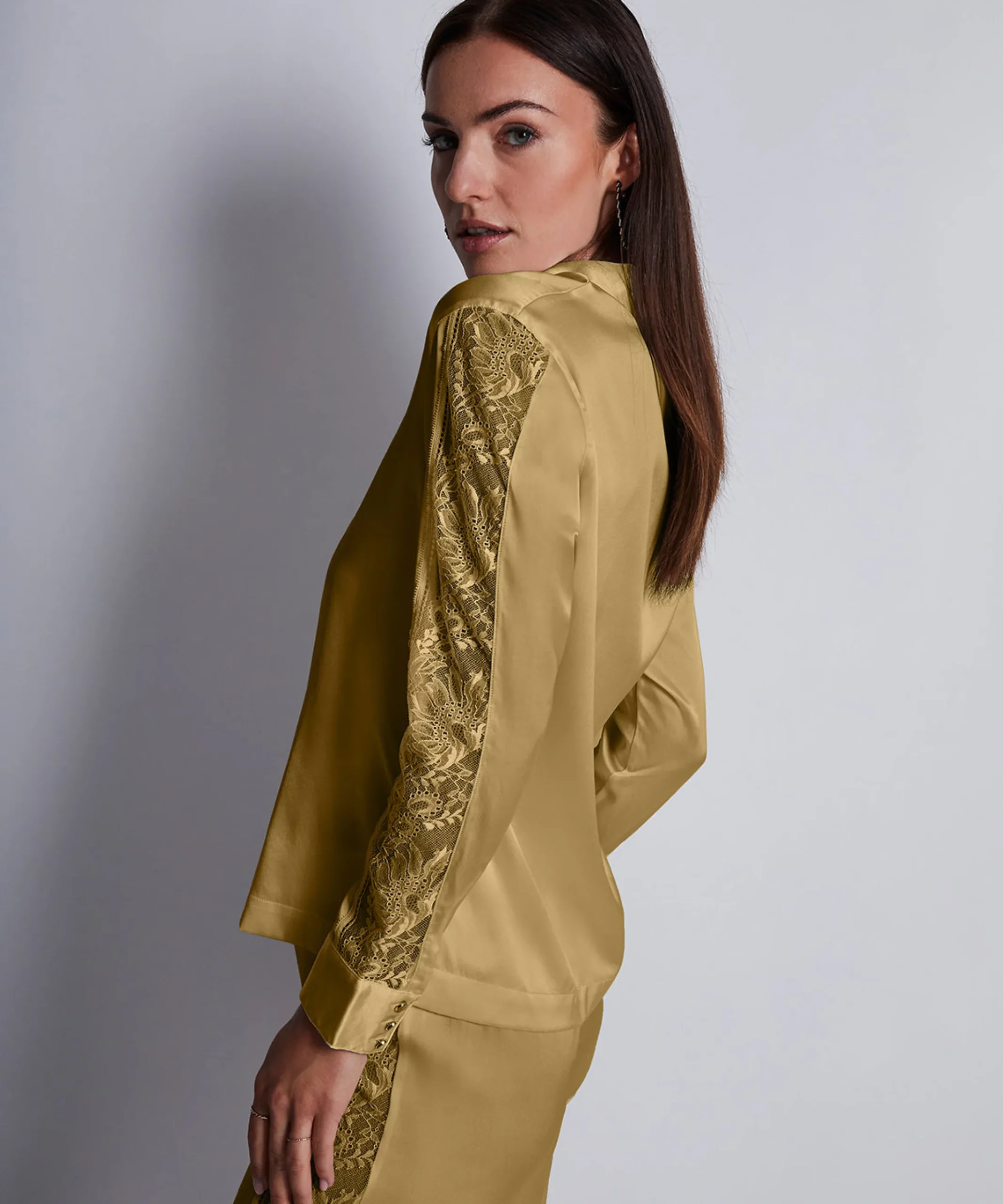 Midnight Whisper Chemisier