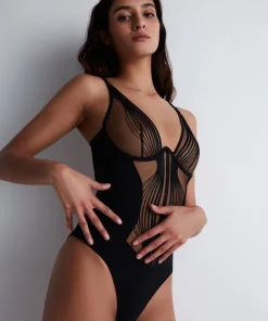 Sumptuous Waves Body