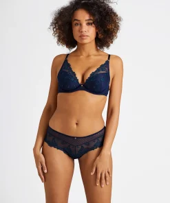 Velvet Memories Shorty